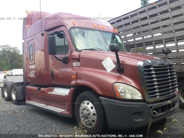 1FUJGLDR49LAH7290 - 2009 FREIGHTLINER CASCADIA 125  MAROON photo 1