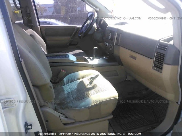 5N1AA08A65N713893 - 2005 NISSAN ARMADA SE/LE WHITE photo 5