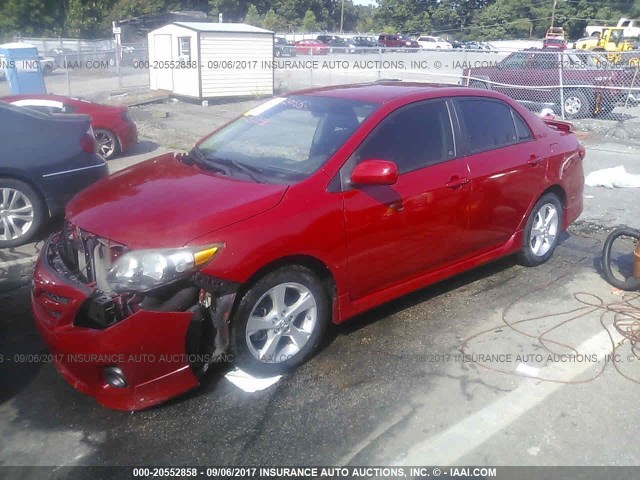 2T1BU4EE1BC731831 - 2011 TOYOTA COROLLA S/LE RED photo 2