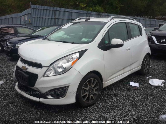 KL8CF6S9XFC761192 - 2015 CHEVROLET SPARK 2LT WHITE photo 2