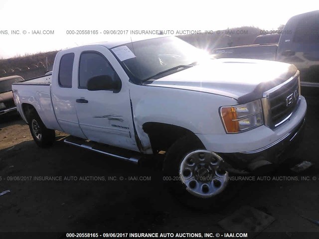 1GTR2VE35BZ424032 - 2011 GMC SIERRA K1500 SLE WHITE photo 1