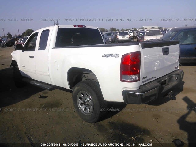 1GTR2VE35BZ424032 - 2011 GMC SIERRA K1500 SLE WHITE photo 3