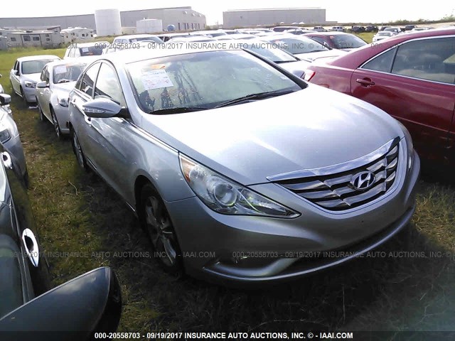 5NPEC4AC4BH261845 - 2011 HYUNDAI SONATA SE/LIMITED SILVER photo 1