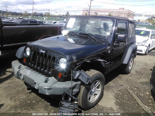1C4AJWAG9DL676998 - 2013 JEEP WRANGLER SPORT 黑色 照片 2
