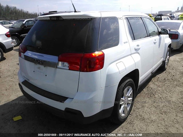 2GKALMEK6D6125809 - 2013 GMC TERRAIN SLE WHITE photo 4