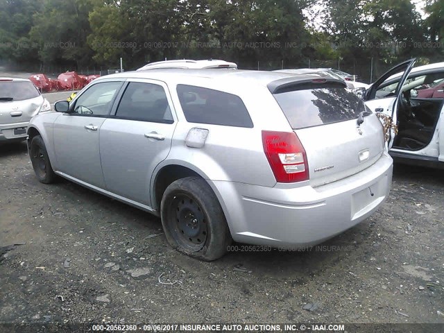 2D4FV47T67H674276 - 2007 DODGE MAGNUM SE SILVER photo 3