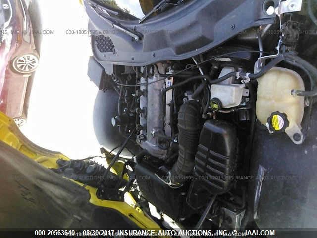 1G8MB35B09Y106402 - 2009 SATURN SKY YELLOW photo 10