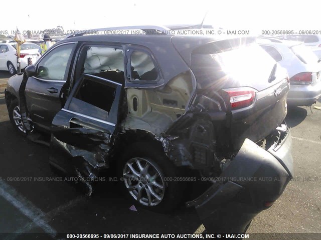 1C4PJLCB5GW207744 - 2016 JEEP CHEROKEE LATITUDE GRAY photo 3