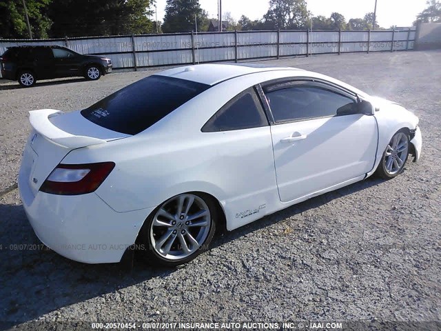 2HGFG21548H706151 - 2008 HONDA CIVIC SI WHITE photo 4