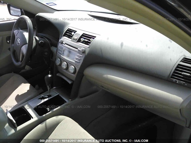 4T4BF3EK1AR047357 - 2010 TOYOTA CAMRY SE/LE/XLE 黑色 照片 5
