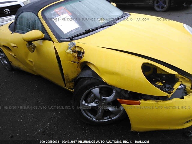 WP0CA29881U624802 - 2001 PORSCHE BOXSTER YELLOW photo 6