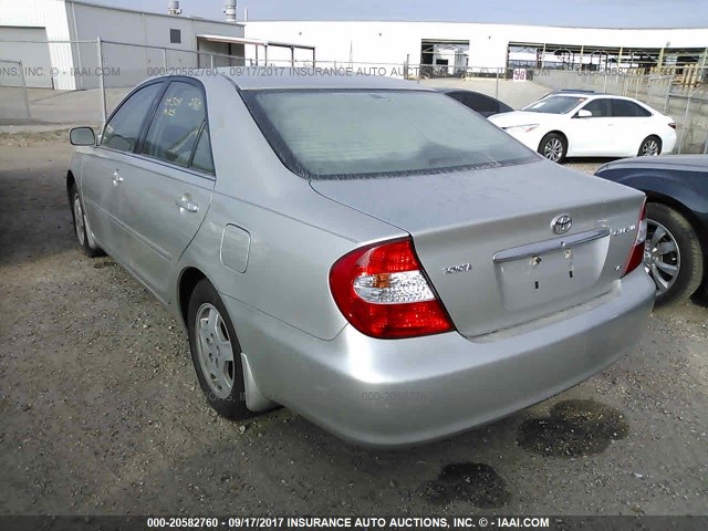4T1BF32K53U053910 - 2003 TOYOTA CAMRY LE/XLE/SE 银色 照片 3