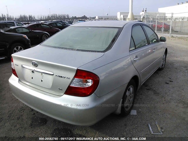 4T1BF32K53U053910 - 2003 TOYOTA CAMRY LE/XLE/SE 银色 照片 4