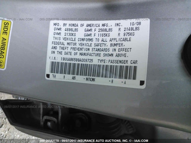 19UUA86599A009725 - 2009 ACURA TL SILVER photo 9