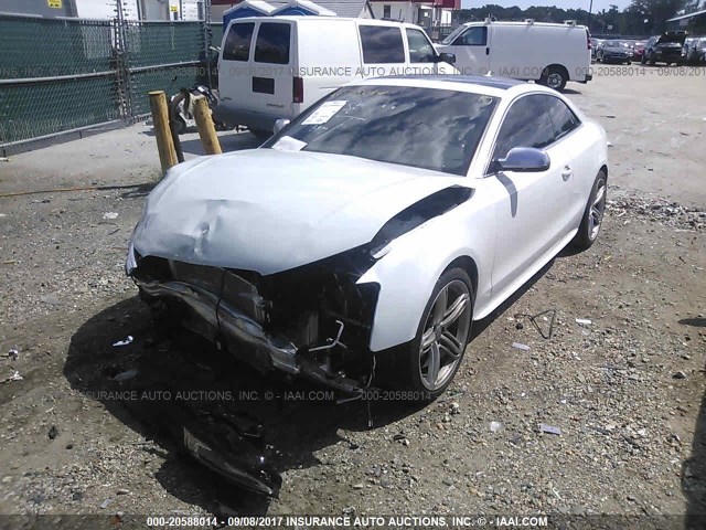 WAUVGAFR1DA042459 - 2013 AUDI S5 PRESTIGE WHITE photo 2