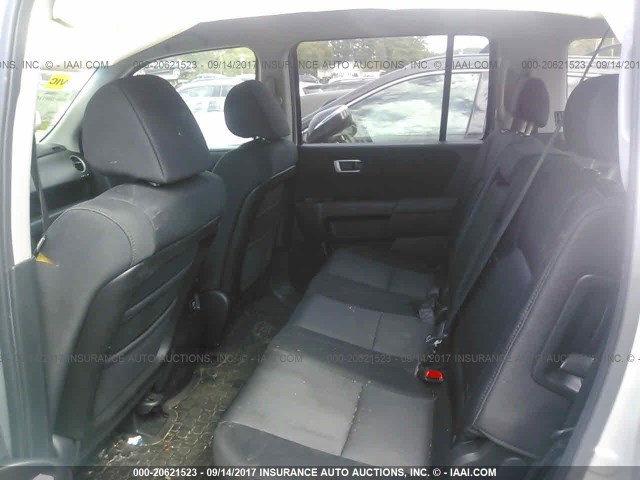 5FNYF4H43BB004922 - 2011 HONDA PILOT EX SILVER photo 8