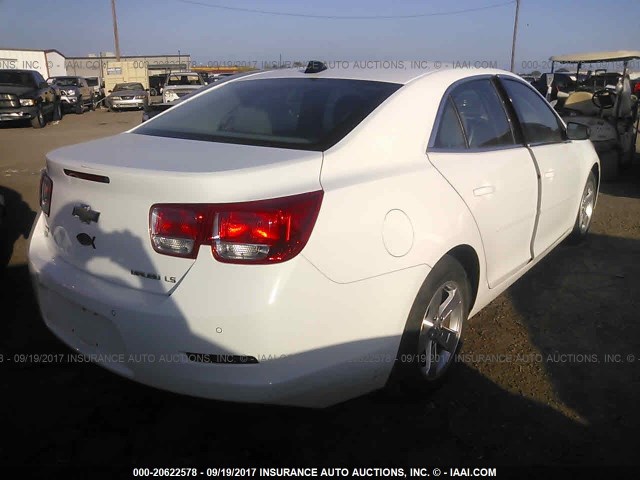 1G11B5SLXEF230290 - 2014 CHEVROLET MALIBU LS თეთრი ფოტო 4
