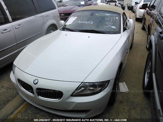 4USBU53547LX02696 - 2007 BMW Z4 3.0SI WHITE photo 2