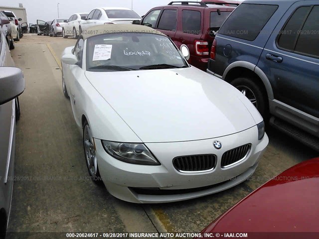 4USBU53547LX02696 - 2007 BMW Z4 3.0SI WHITE photo 6