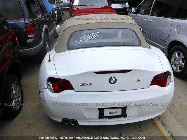 4USBU53547LX02696 - 2007 BMW Z4 3.0SI WHITE photo 8