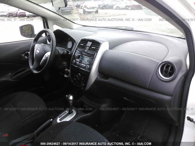 3N1CE2CP8FL369481 - 2015 NISSAN VERSA NOTE S/S PLUS/SV/SL/SR WHITE photo 5