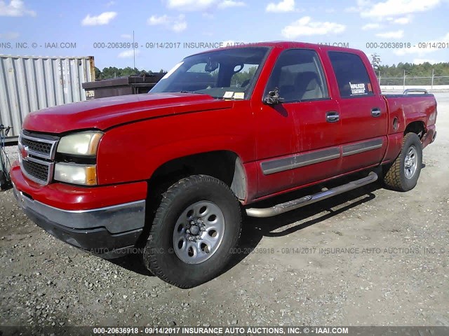 2GCEK13V271127649 - 2007 CHEVROLET SILVERADO K1500 CREW CAB RED photo 2