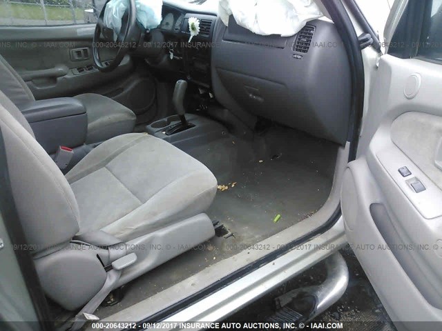 5TEGN92N71Z874926 - 2001 TOYOTA TACOMA DOUBLE CAB PRERUNNER SILVER photo 5