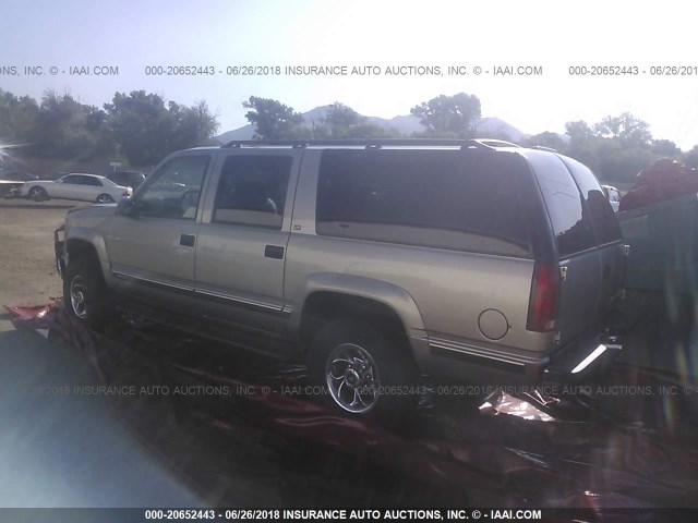 3GNGK26J4XG265280 - 1999 CHEVROLET SUBURBAN K2500 GRAY photo 3