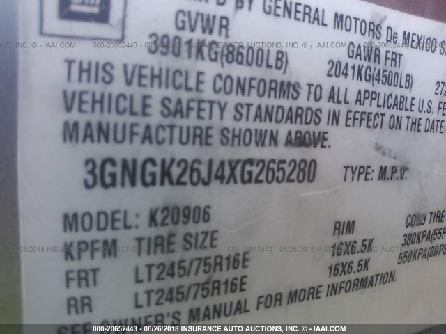 3GNGK26J4XG265280 - 1999 CHEVROLET SUBURBAN K2500 GRAY photo 9