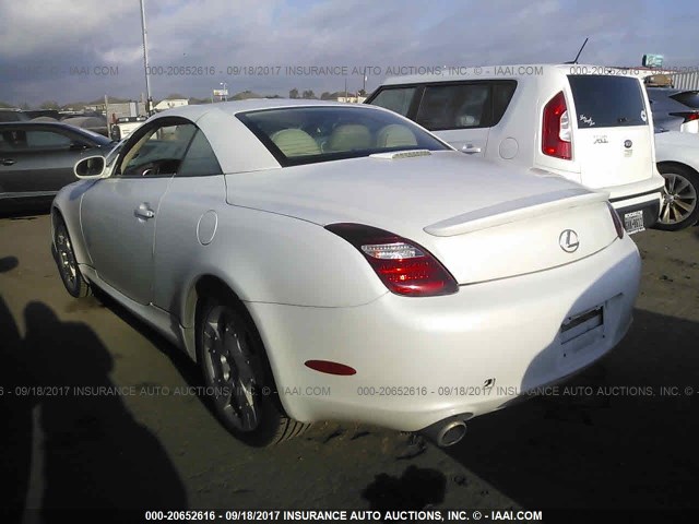 JTHFN48Y469002723 - 2006 LEXUS SC 430 WHITE photo 3