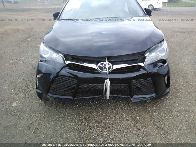4T1BF1FK6HU776171 - 2017 TOYOTA CAMRY LE/XLE/SE/XSE BLACK photo 6