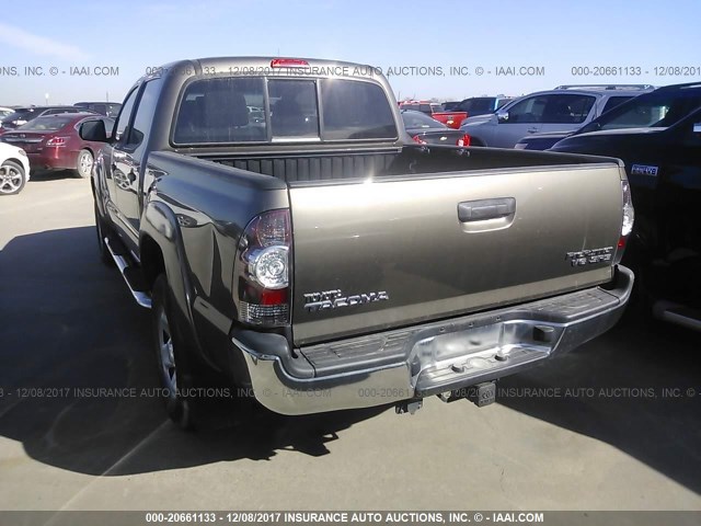 5TFJU4GN5DX037415 - 2013 TOYOTA TACOMA DOUBLE CAB PRERUNNER TAN photo 3