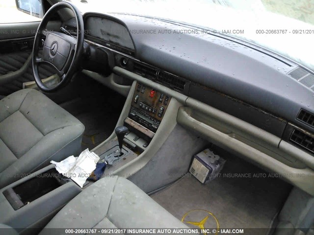 WDBCA39E8LA503220 - 1990 MERCEDES-BENZ 560 SEL GRAY photo 5