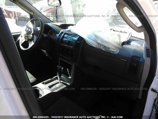 5N1AR18B78C615592 - 2008 NISSAN PATHFINDER S/LE/SE WHITE photo 5