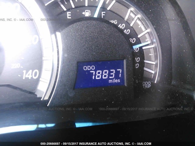 4T1BF1FK2CU569298 - 2012 TOYOTA CAMRY SE/LE/XLE WHITE photo 7