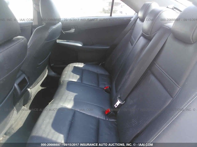 4T1BF1FK2CU569298 - 2012 TOYOTA CAMRY SE/LE/XLE WHITE photo 8