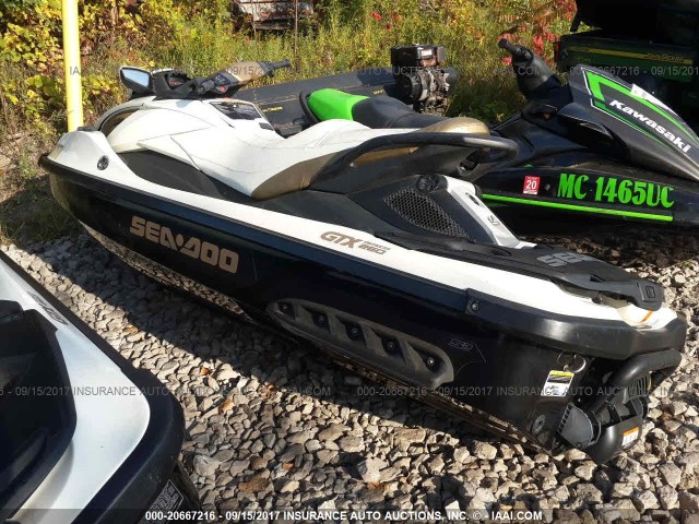 YDV07035B212 - 2012 SEADOO SEADOO GTX  WHITE photo 3