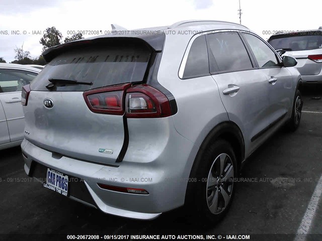 KNDCB3LC1H5090773 - 2017 KIA NIRO FE/LX SILVER photo 4