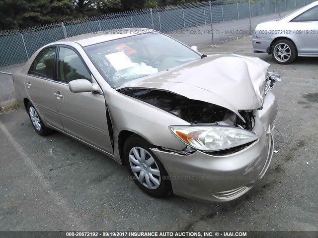4T1BE32K22U563598 - 2002 TOYOTA CAMRY LE/XLE/SE GOLD photo 1