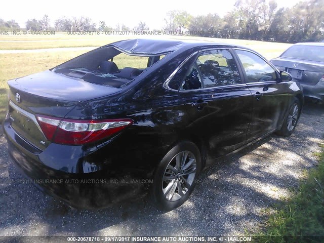 4T1BF1FK4GU171077 - 2016 TOYOTA CAMRY LE/XLE/SE/XSE 黑色 照片 4