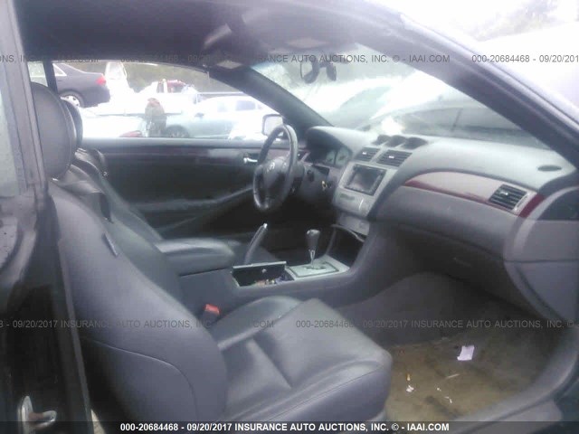 4T1FA38P15U059208 - 2005 TOYOTA CAMRY SOLARA SE/SLE შავი ფოტო 5