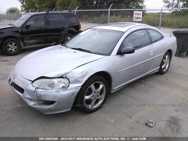 4B3AG52H02E109306 - 2002 DODGE STRATUS R/T SILVER photo 2