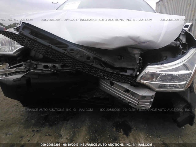 1FAHP35N08W166702 - 2008 FORD FOCUS SE/SEL/SES SILVER photo 6