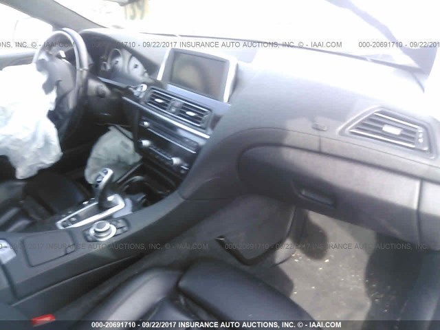 WBA6B4C57DD098779 - 2013 BMW 650 XI თეთრი ფოტო 5