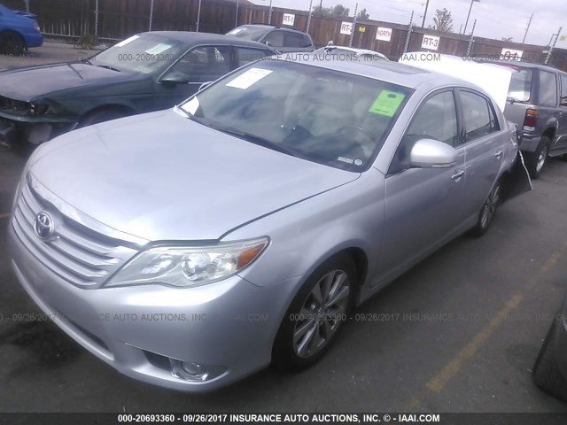 4T1BK3DB8BU371429 - 2011 TOYOTA AVALON LIMITED SILVER photo 2