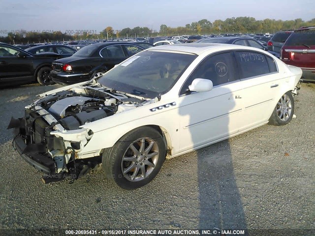 1G4HR57Y96U249539 - 2006 BUICK LUCERNE CXL WHITE photo 2