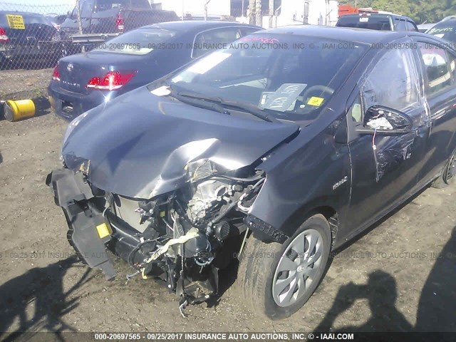 JTDKDTB37D1040565 - 2013 TOYOTA PRIUS C GRAY photo 6