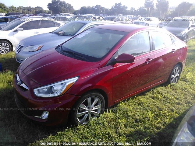 KMHCU4AE3EU735537 - 2014 HYUNDAI ACCENT GLS/SE RED photo 2