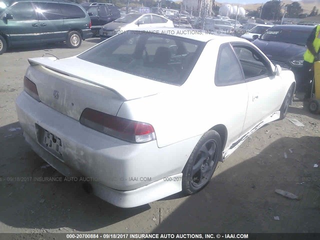 JHMBB6246WC005876 - 1998 HONDA PRELUDE WHITE photo 4