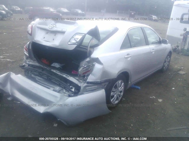 4T1BF3EK9BU712694 - 2011 TOYOTA CAMRY SE/LE/XLE 银色 照片 4